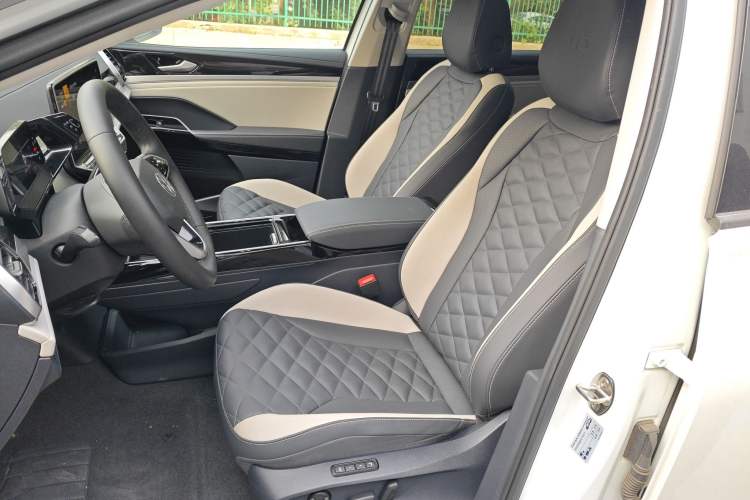 Used Volkswagen ID.6 CROZZ 2024 PRO Model