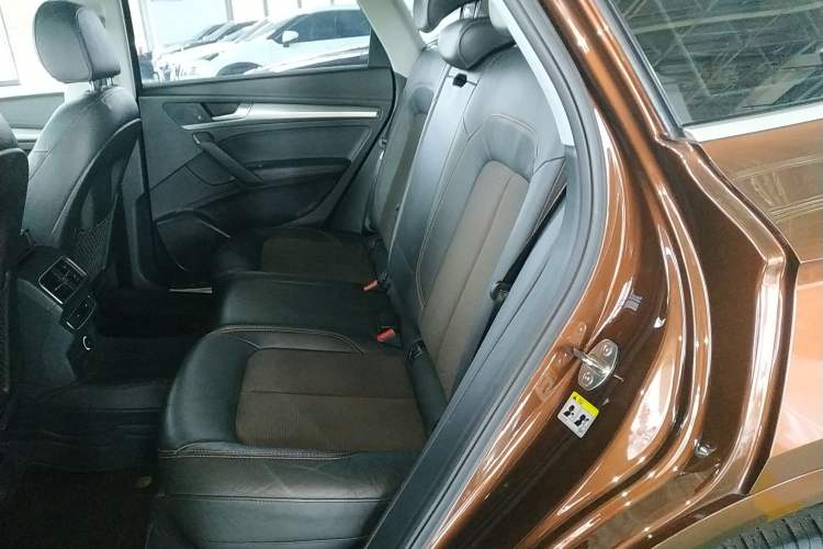 Used Audi Q5L 2018 45 TFSI Prestige Fashion Edition China V Emission Standard
