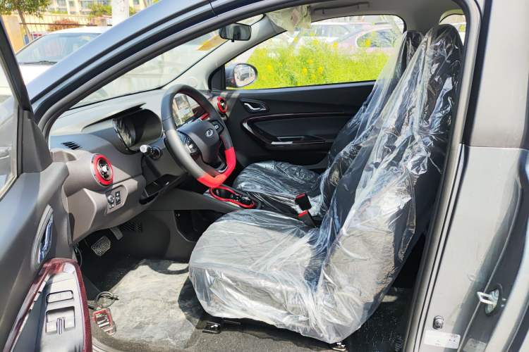 Used Chery Little Ant 2024 Revised Version Youth Edition 251 km True Love Edition 25.05 kWh Left Front Seat