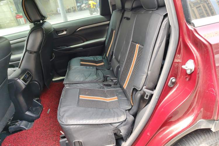 Used Toyota Highlander 2018 2.0T Four-Wheel Drive Ultimate Edition 7-Seater Emission Standard China V
