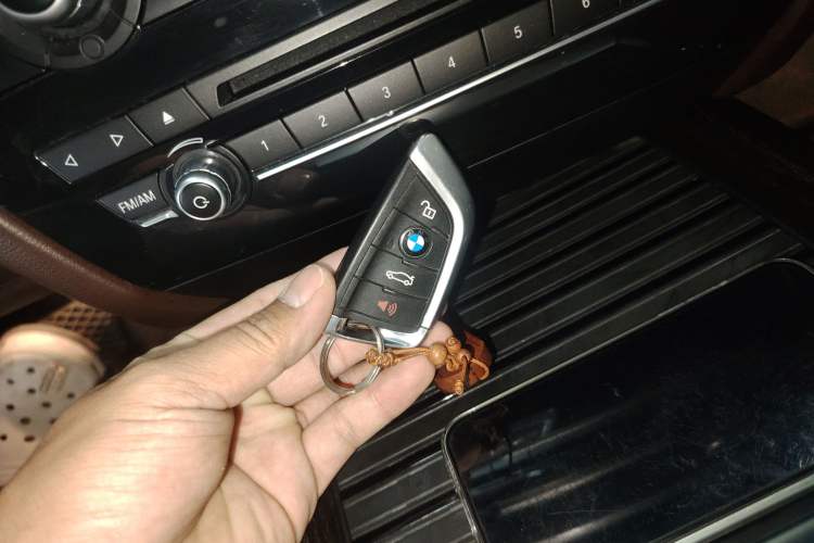 Used BMW X5 (Parallel Import) 2014 xDrive35i M Sport U.S. specification
