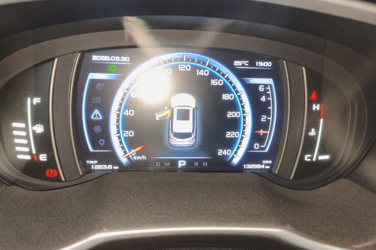 Used Geely Auto Emgrand X7 Sport 2016 1.8TD Automatic ZhiZun Version Instrument Cluster
