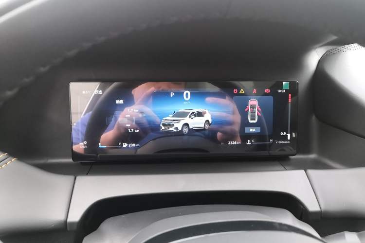 Used Geely Auto Haoyue L 2025 2.0T DCT Luxury Edition
