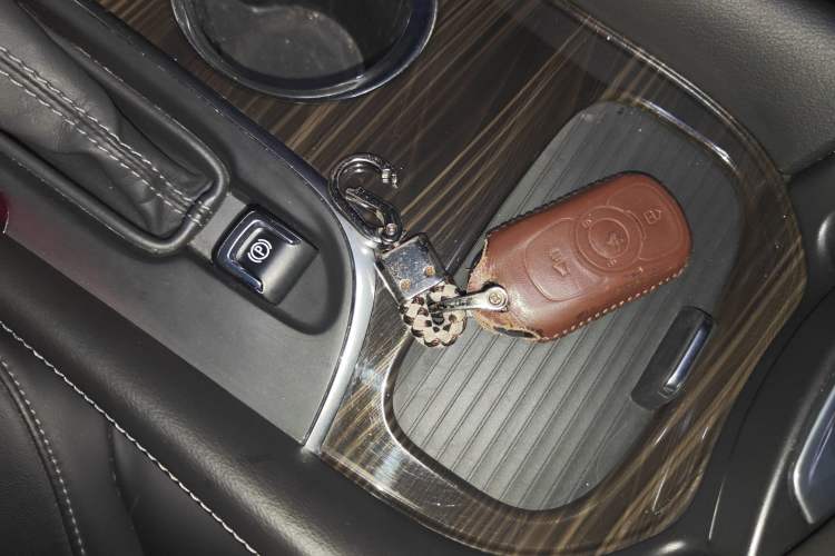 Used Buick Envision 2019 20T Two-Wheel Drive Elite Version China V Standard
