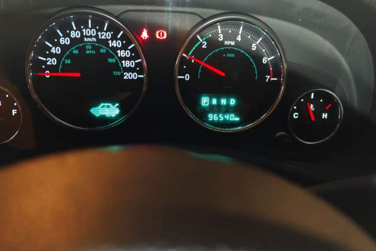 Used Jeep Wrangler 2017 3.0L Sahara Four-Door Comfort Edition Odometer Close Up