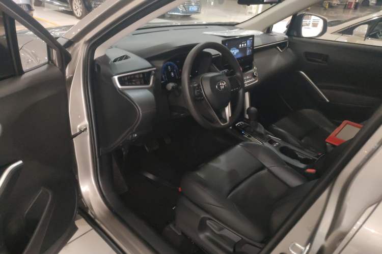 Used Toyota FRONTLANDER 2023 2.0L CVT Elite Edition
