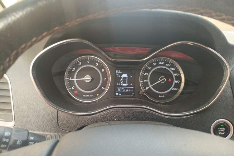 Used Baojun 560 2017 Rhythmic Edition 1.8L iAMT Prestige Model