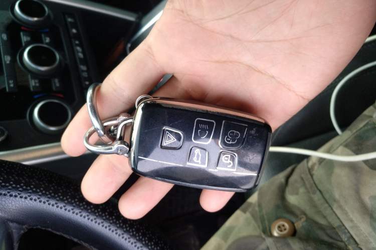 Used Land Rover Discovery Sport 2018 240 PS SE Version
