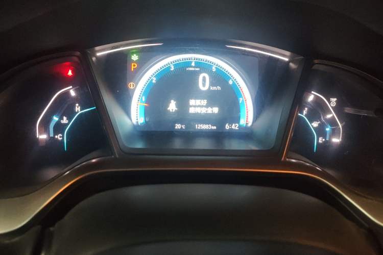 Used Honda Civic 2016 220TURBO CVT Luxury Edition Odometer Close Up