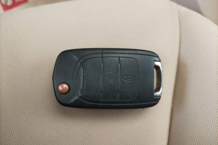 Used Baojun 730 2019 1.5L Manual Value Edition 7 Seats China VI Emission Standard Vehicle Key