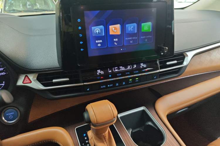 Used Toyota SIENNA 2021 2.5L Hybrid Luxury Edition