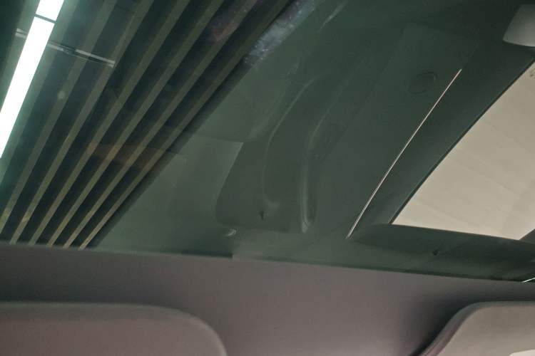 Used Tesla Model 3 2025 Rear-Wheel-Drive Version