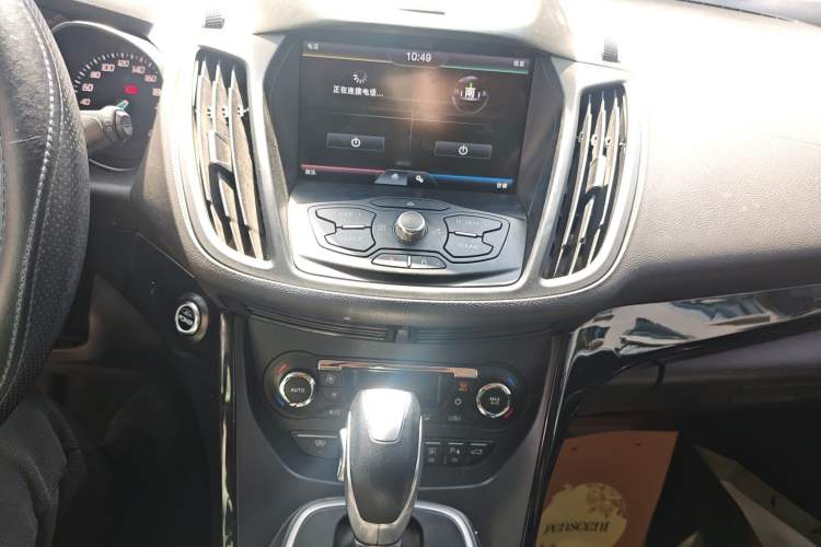 Used Ford Kuga 2013 2.0L GTDi Four-Wheel-Drive Sport Model
