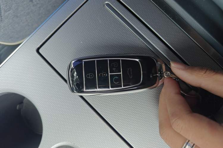 Used AION Y 2023 Plus 610 Enjoy Edition