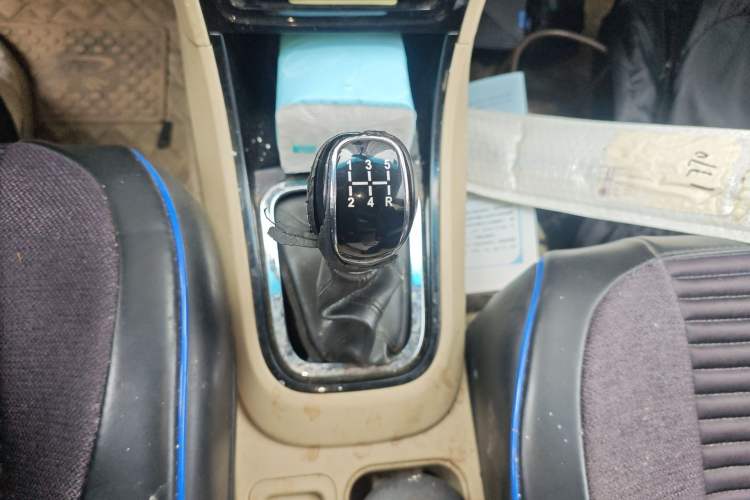 Used Chery E3 2013 1.5L Manual Fashion Model
