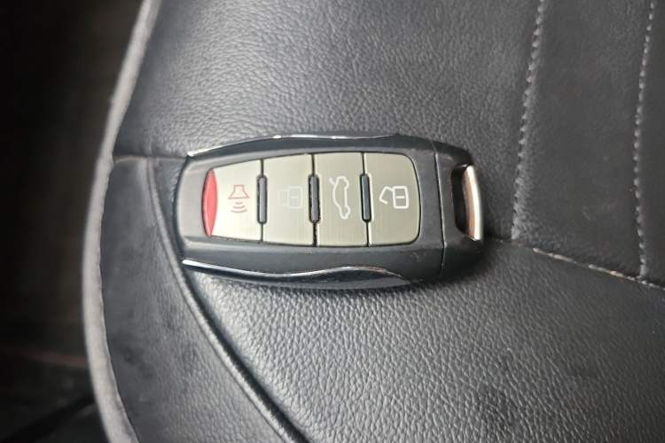 Used Haval H6 2024 1.5T Two-Wheel-Drive Classic Edition
