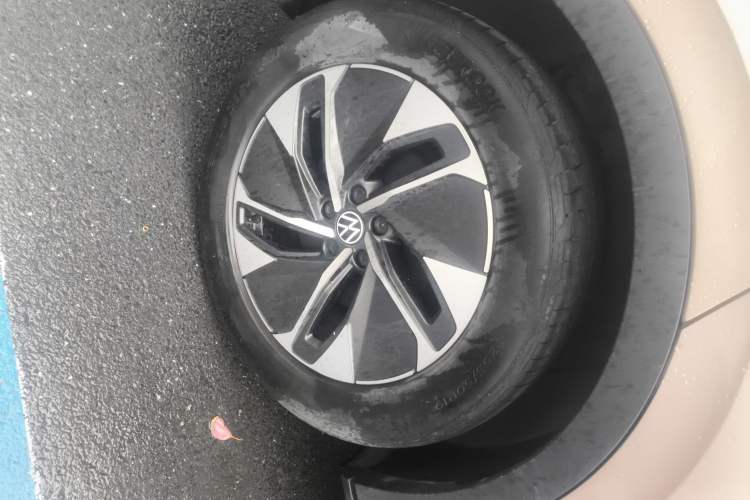 Used Volkswagen ID.4 CROZZ 2022 Long-Range PURE+ Edition