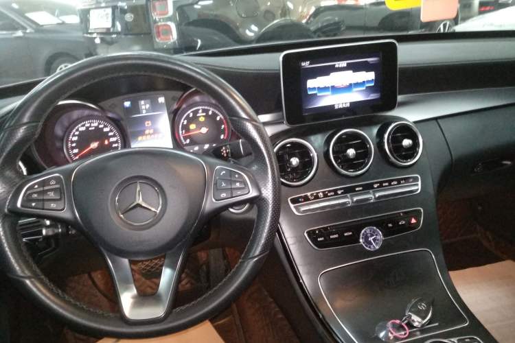 Used Mercedes-Benz C-Class 2018 C 180 L Fashion Edition Sport Version