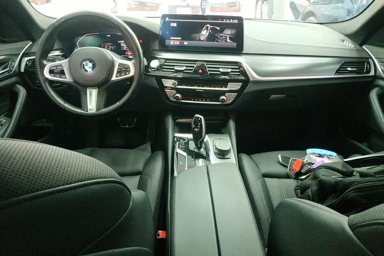 Used BMW 5 Series 2022 Restyled 525i M Sport Package
