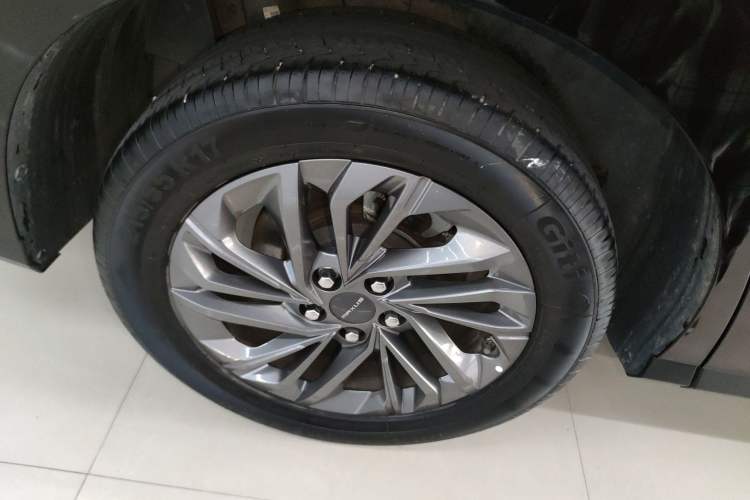 Used SAIC MAXUS G50 2023 PLUS 1.5T Automatic Cruise Version Right Rear Wheel Hub