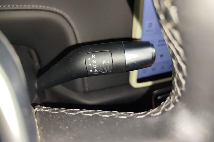 Used Li Auto L8 2024 Pro Model
