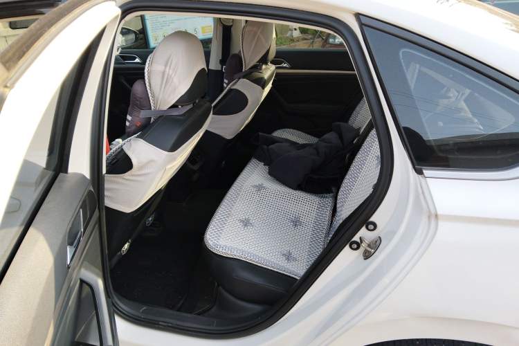 Used Volkswagen Lavida 2021 1.5L Automatic Comfort Edition
