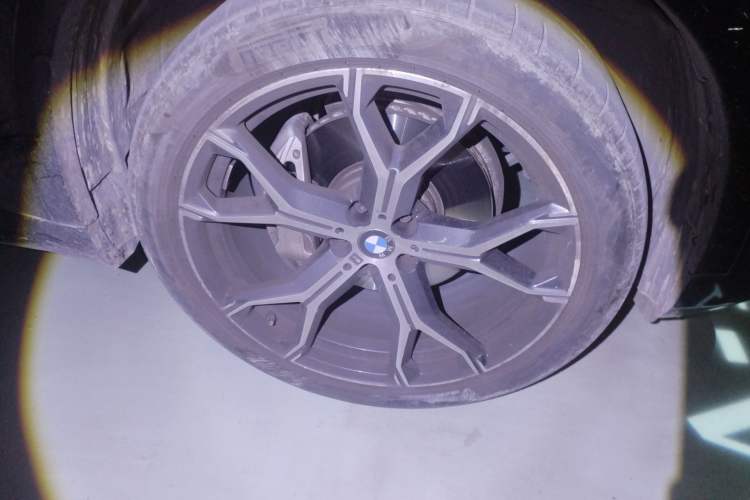 Used BMW X5 2022 xDrive 40Li M Sport Package
