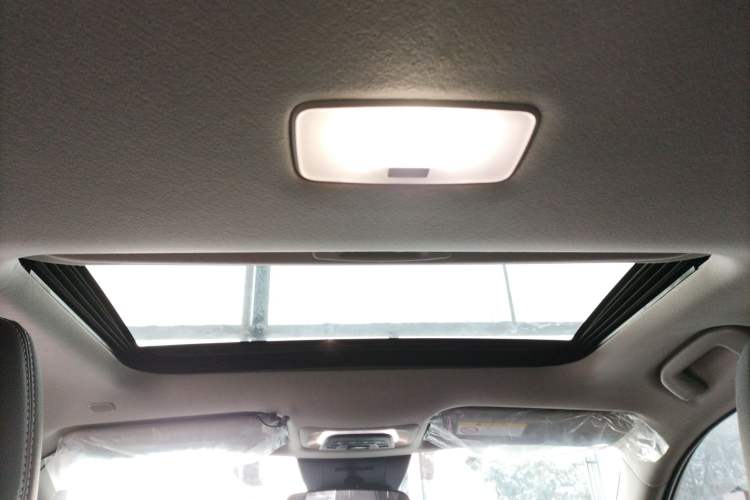 Used Toyota FRONTLANDER 2024 2.0L CVT Leading Plus Edition