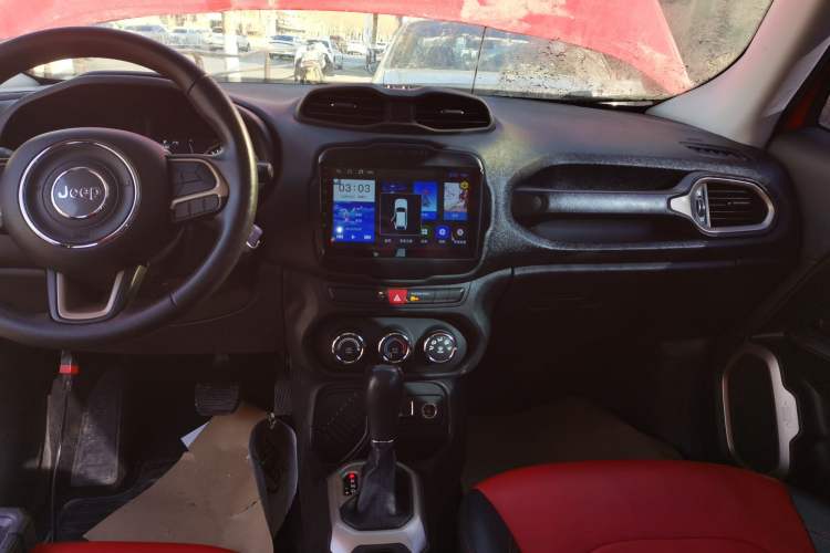 Used Jeep Renegade 2017 180T Automatic High-Energy Version
