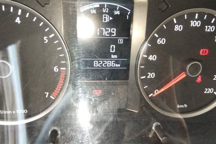 Used Volkswagen Lavida 2013 Classic 1.6L Manual Fashion Edition