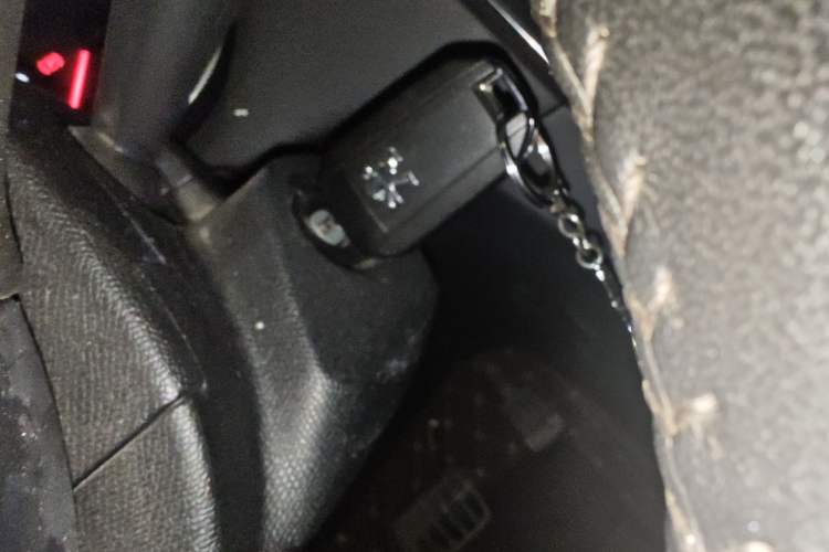 Used Peugeot 408 2015 1.2T Automatic Luxury Edition
