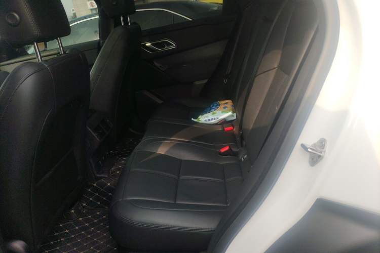 Used Land Rover Range Velar 2025 Dynamic SE Left Rear Seat