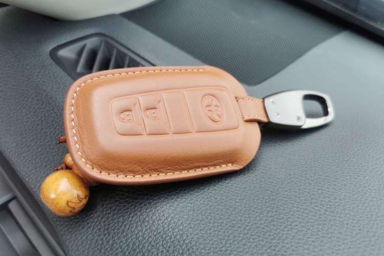 Used Toyota Wildlander 2022 2.0L CVT Two-Wheel Drive Luxury Edition