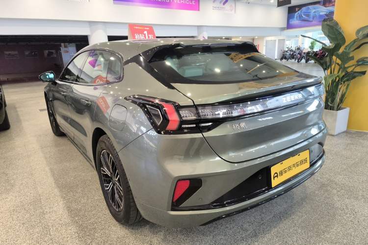 Used Zeekr 001 2025 WE Edition 100 kWh Rear-Wheel Drive