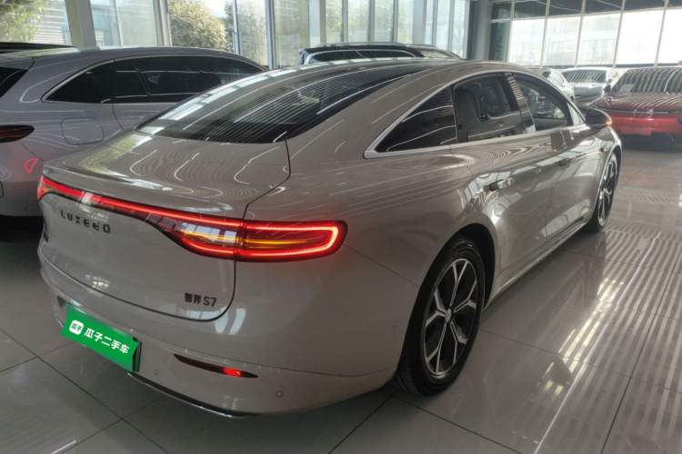 Used Hima Luxeed S7 2024 Pro Rear-Drive Long-Range Version