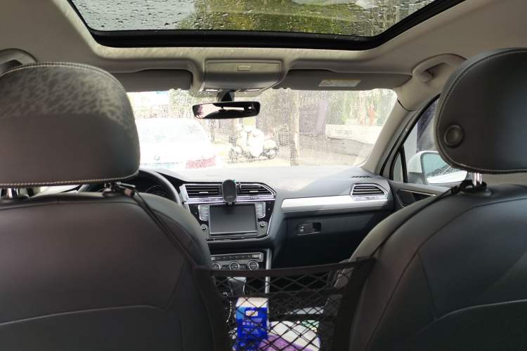 Used Volkswagen Tiguan L 2017 330TSI Automatic Two-Wheel Drive Luxury Edition
