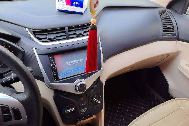 Used Chery Fengyun 2 2015 1.5L Manual New Edition Audio And AC Panel