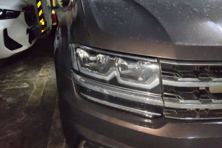 Used Volkswagen Teramont 2020 380TSI Four-Wheel Drive Luxury Version China VI Standard Right Front Headlight