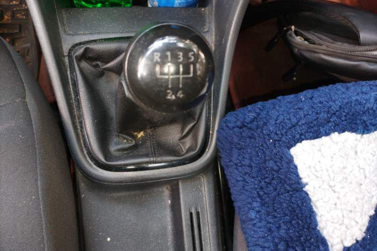 Used Volkswagen Santana 2015 1.4L Manual Fashion Edition Gear Lever