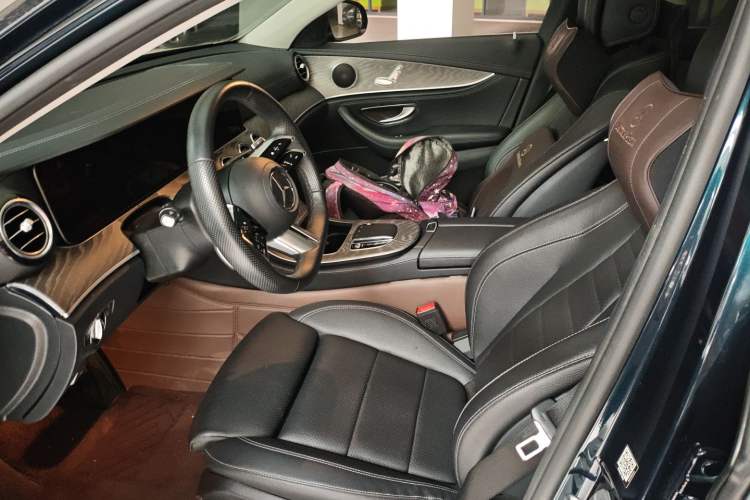 Used Mercedes-Benz E-Class 2022 Second Facelift E 260 L Sport Edition Left Front Seat