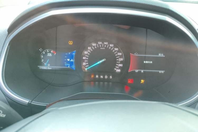 Used Ford Edge 2016 EcoBoost 245 Four-Wheel Drive Titanium Edition 7-Seater Instrument Cluster