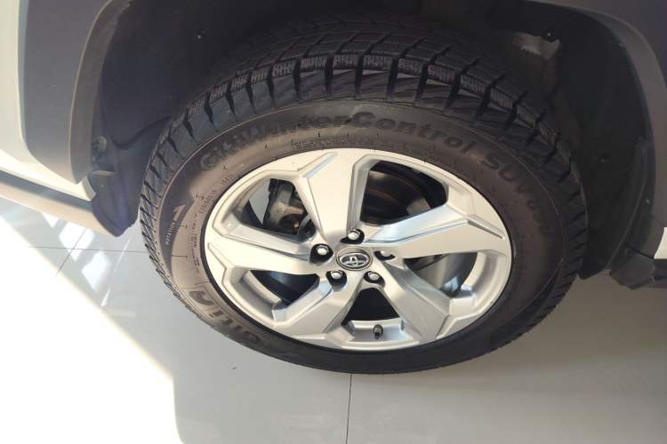 Used Toyota RAV4 2020 2.0L CVT Two-Wheel Drive Fashion PLUS Edition
