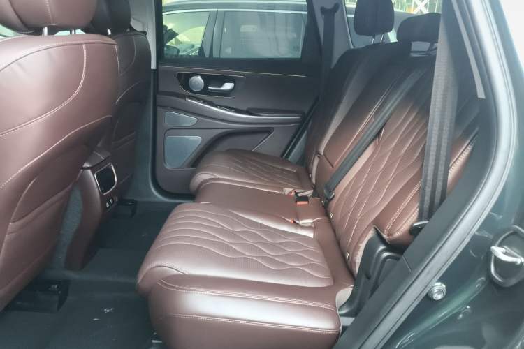 Used EXEED Lanyue 2023 400T Four-Wheel Drive Star Prestige 7-Seater Left Rear Seat