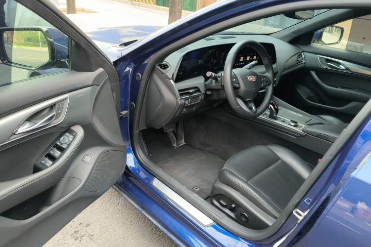 Used Cadillac CT5 2024 28T Luxury Pro Trim