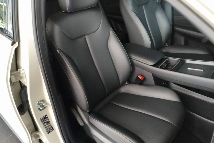 Used Baojun Yunhai 2024 600km Pure Electric Version
