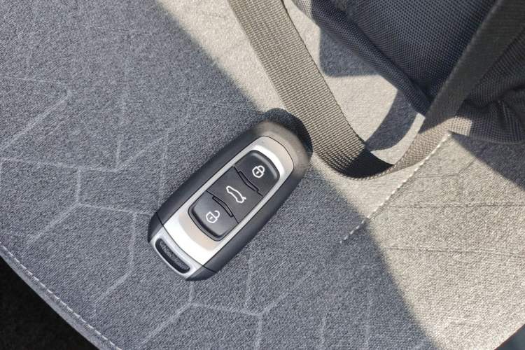 Used Geely Galaxy Panda 2024 Panda Mini 200km Endurance Bear
