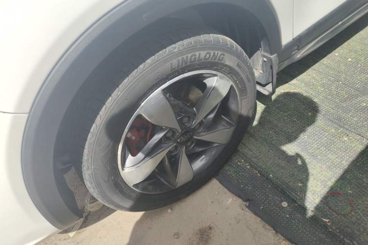 Used JAC Group Refine S3 2017 1.5L Manual Luxury Smart Model Exterior 4