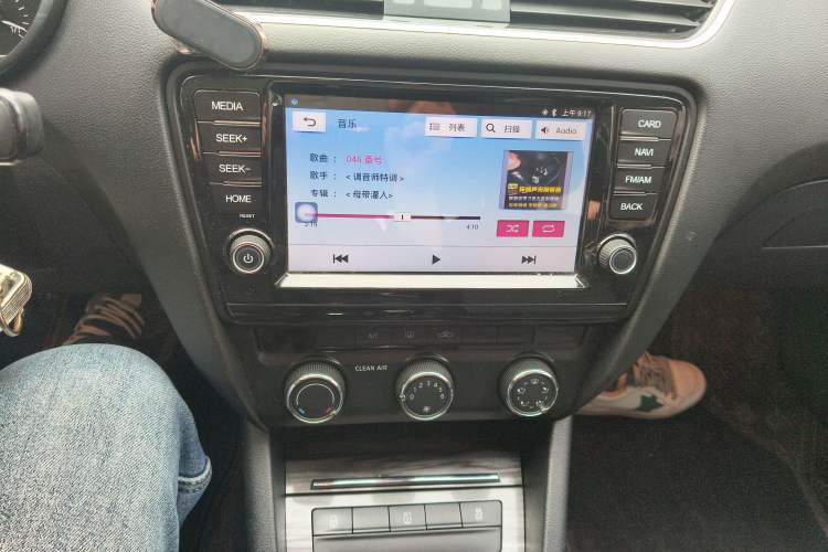 Used Skoda Octavia 2017 1.6L Manual Smart Drive Edition