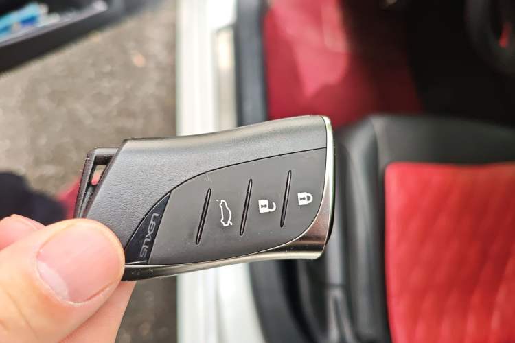 Used Lexus ES 2022 200 Excellence Edition
