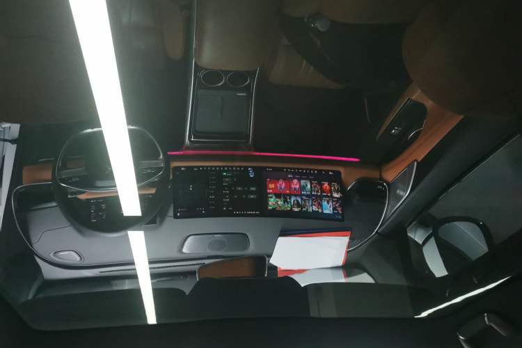 Used XPeng G9 2022 702 Pro Headliner